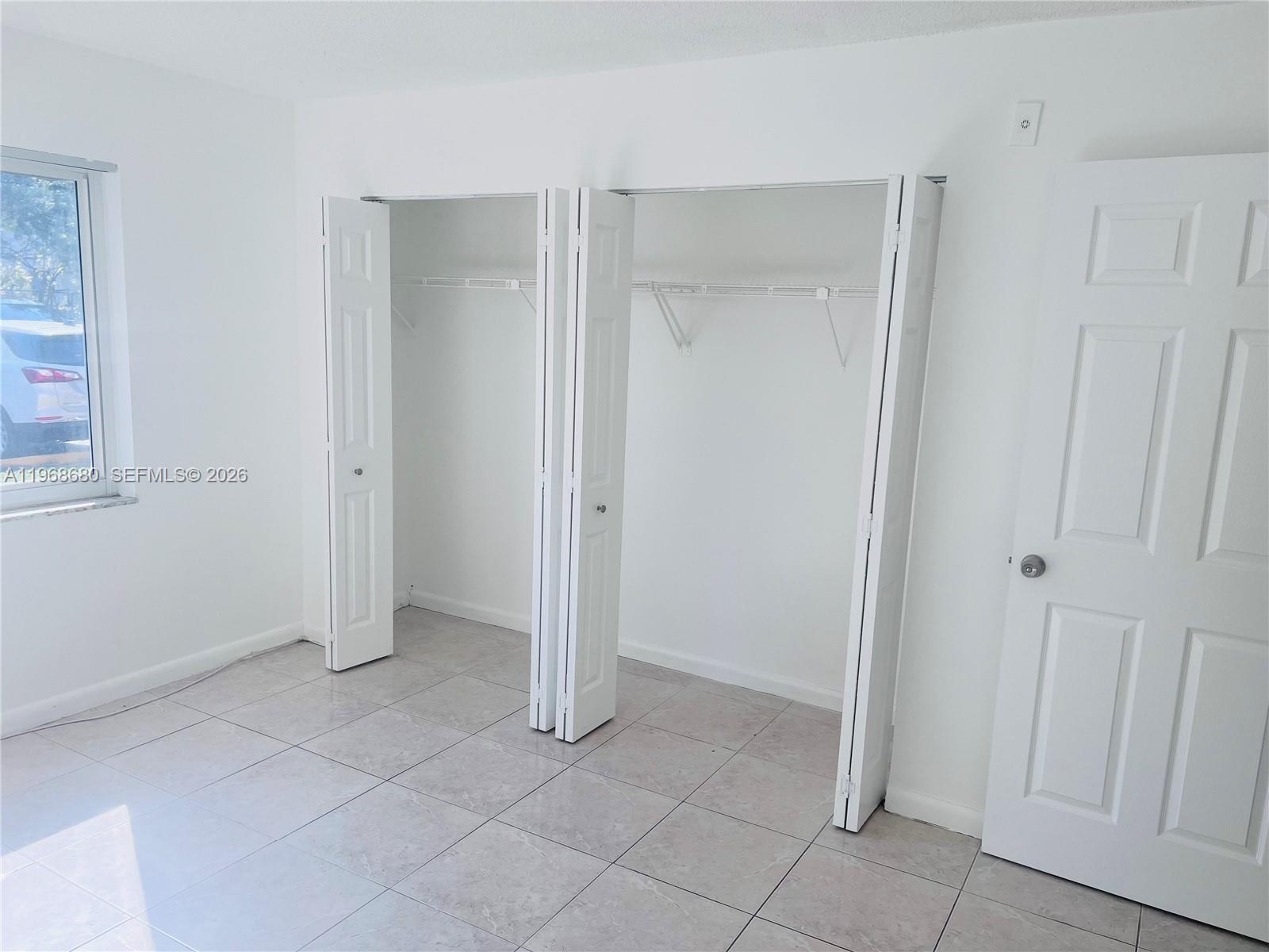 SABAL POINTE CONDO - Residential Lease