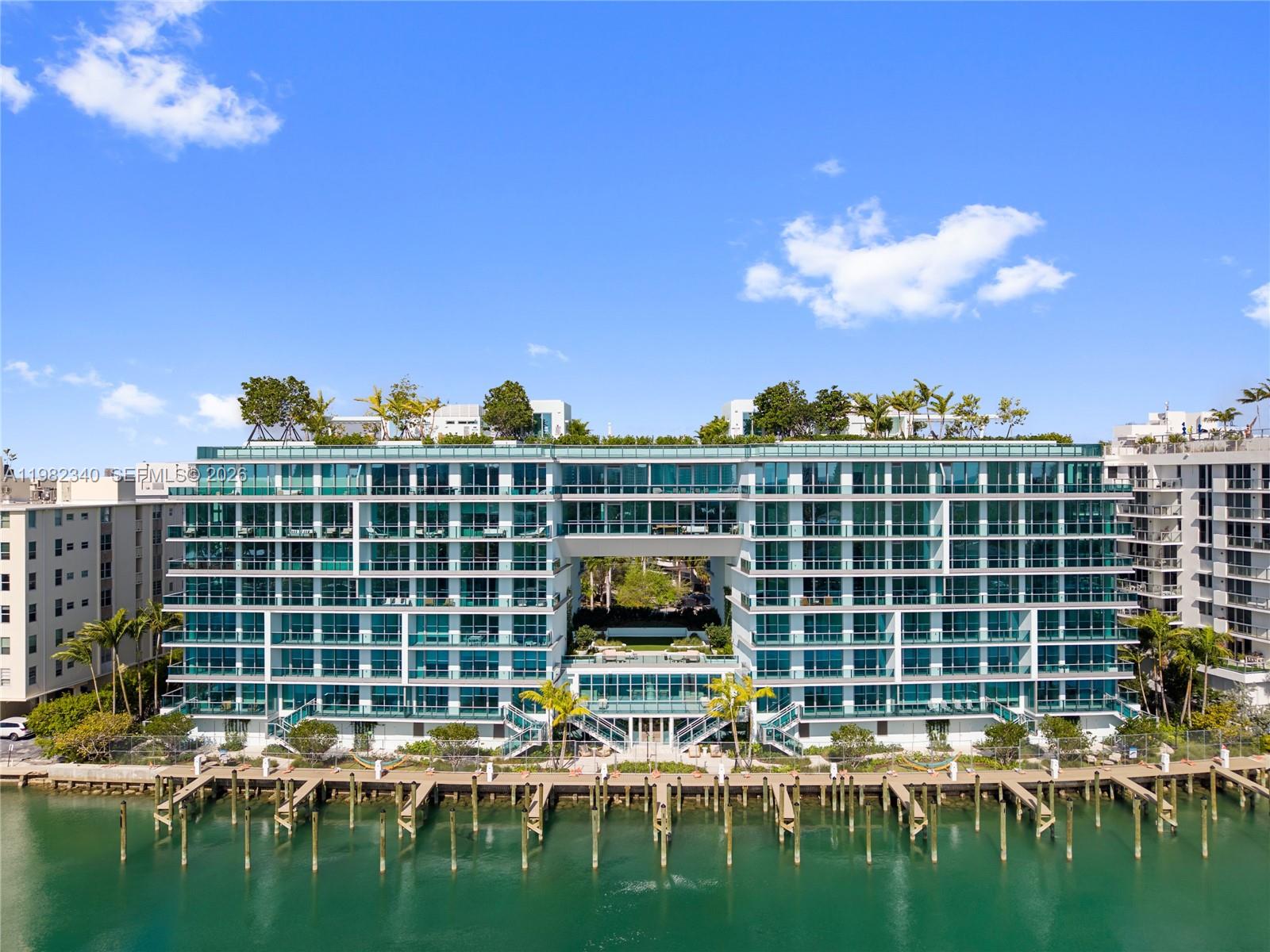 BAY HARBOR ISLAND - Residential