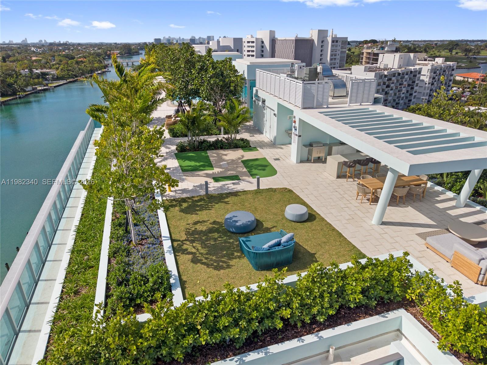 BAY HARBOR ISLAND - Residential