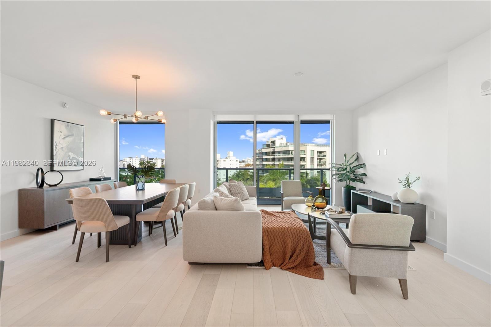 BAY HARBOR ISLAND - Residential