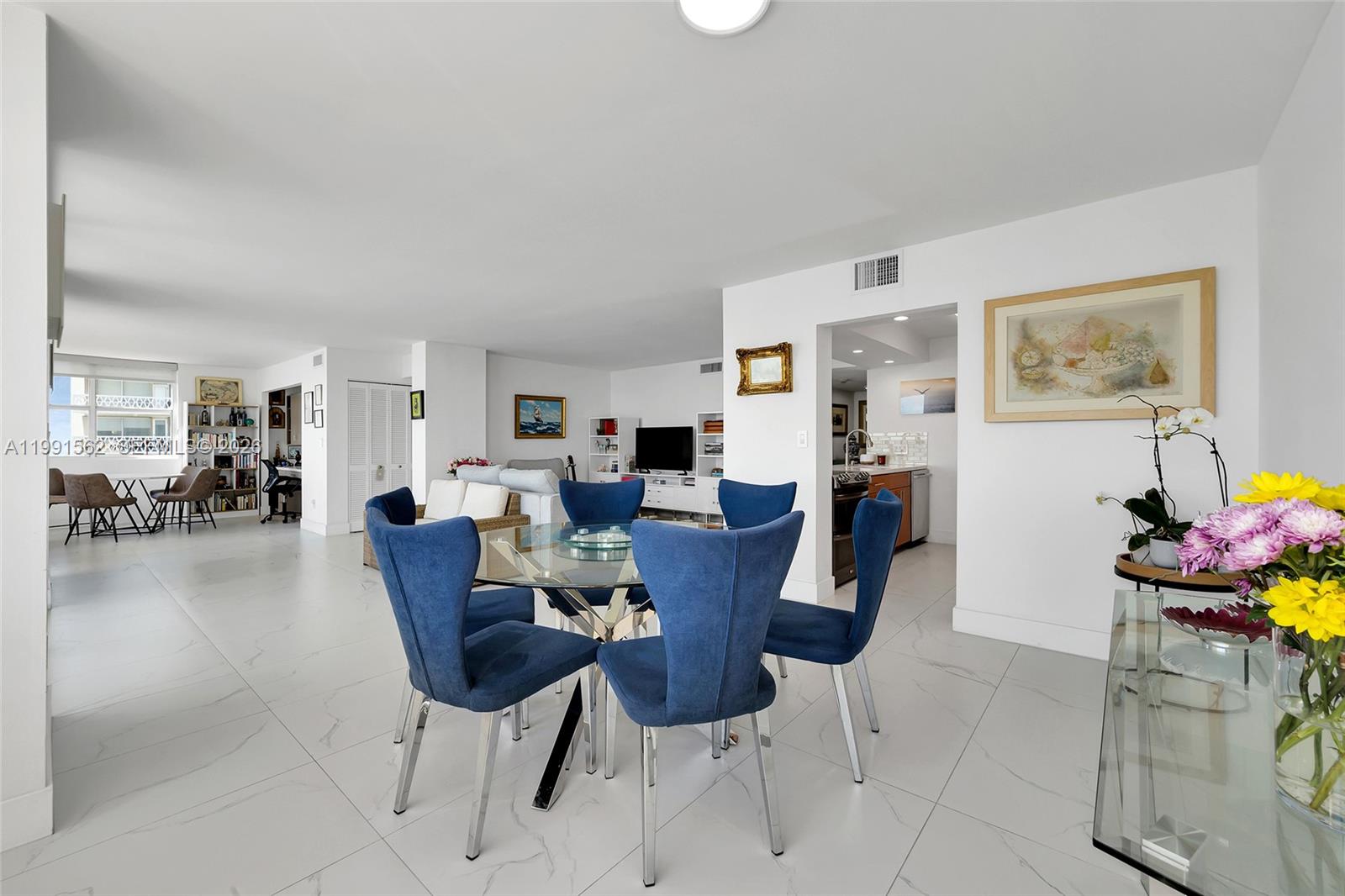 BAYSHORE PLACE CONDO - Residential