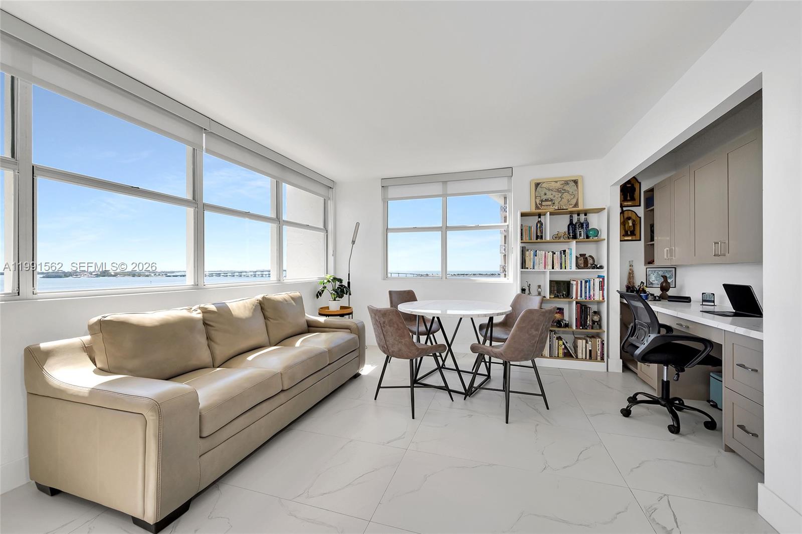 BAYSHORE PLACE CONDO - Residential