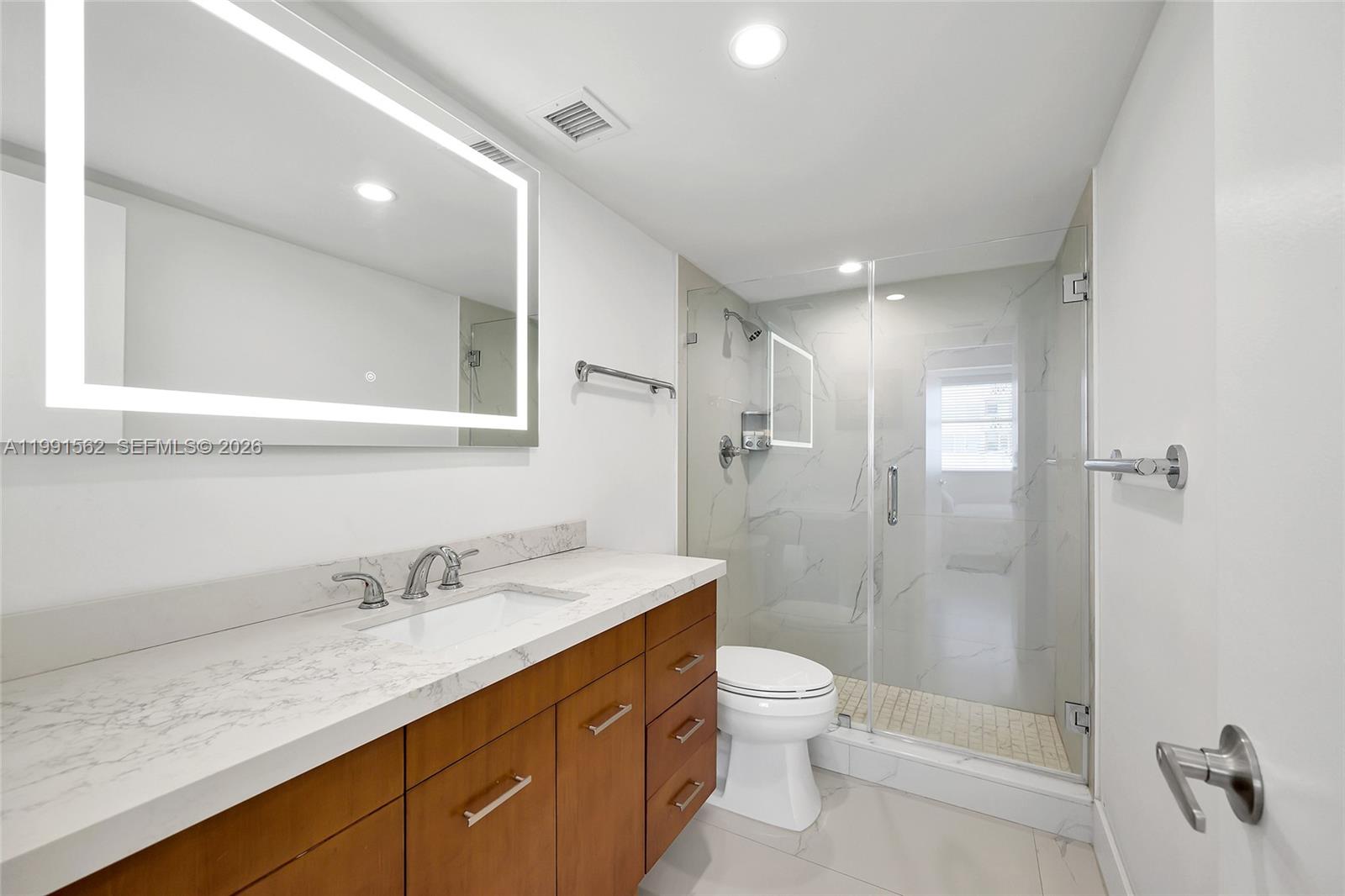 BAYSHORE PLACE CONDO - Residential