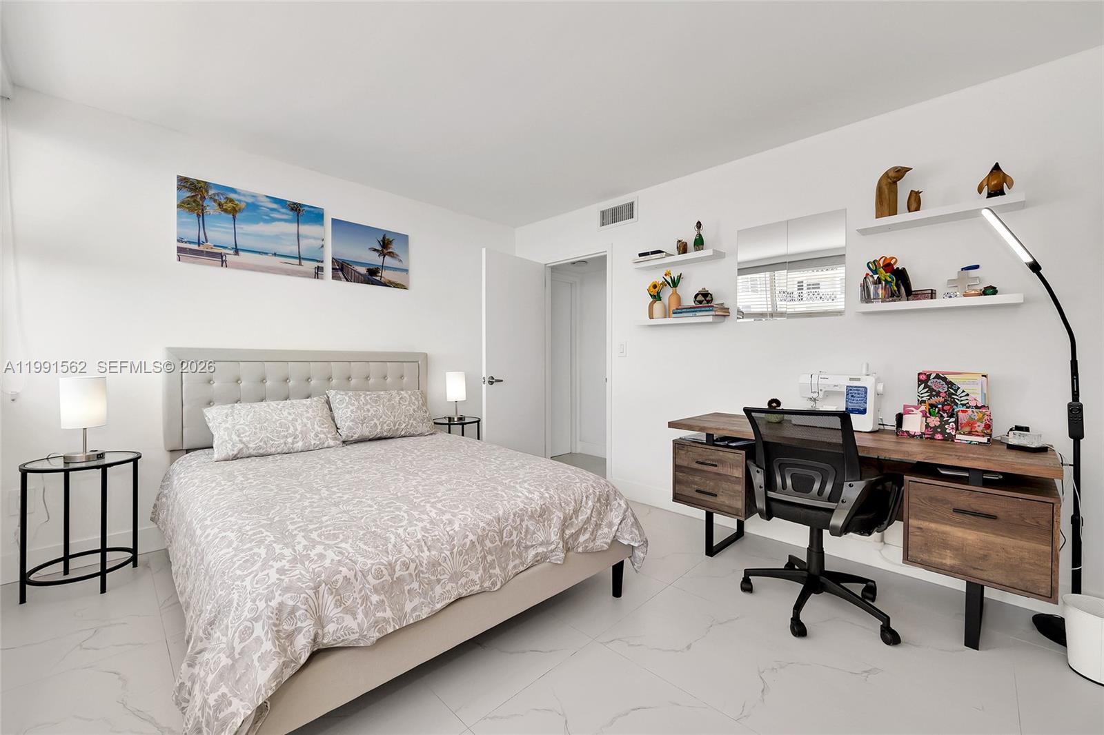 BAYSHORE PLACE CONDO - Residential