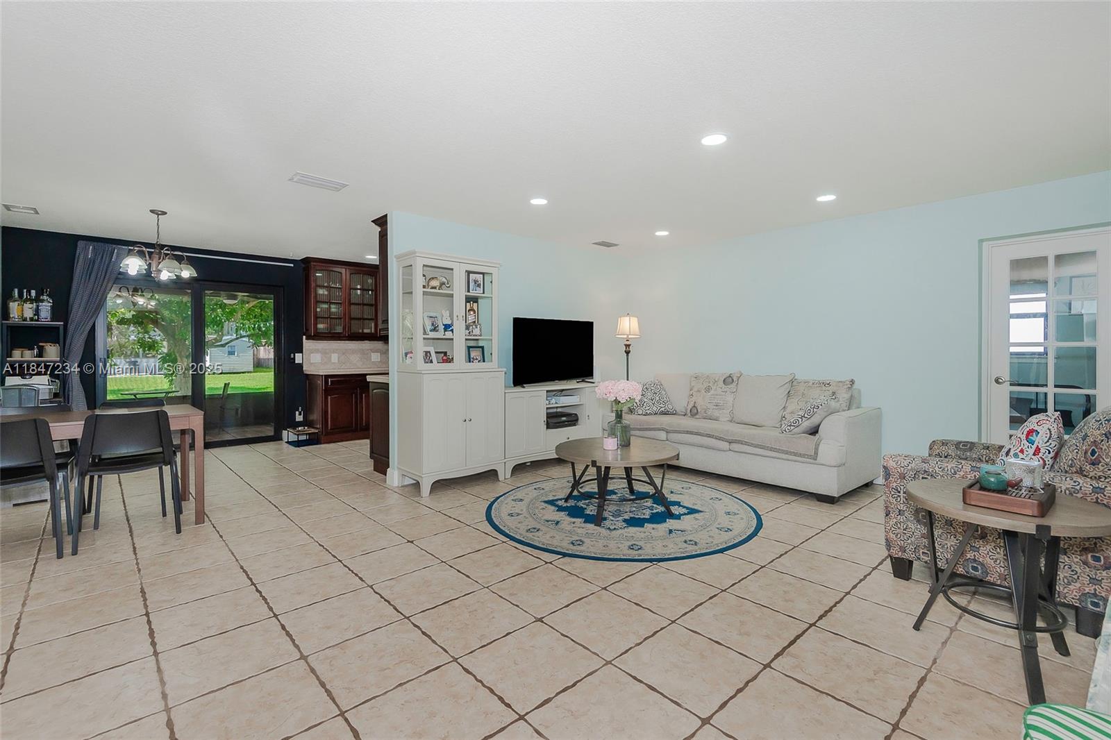 9444 SW 51st Pl
