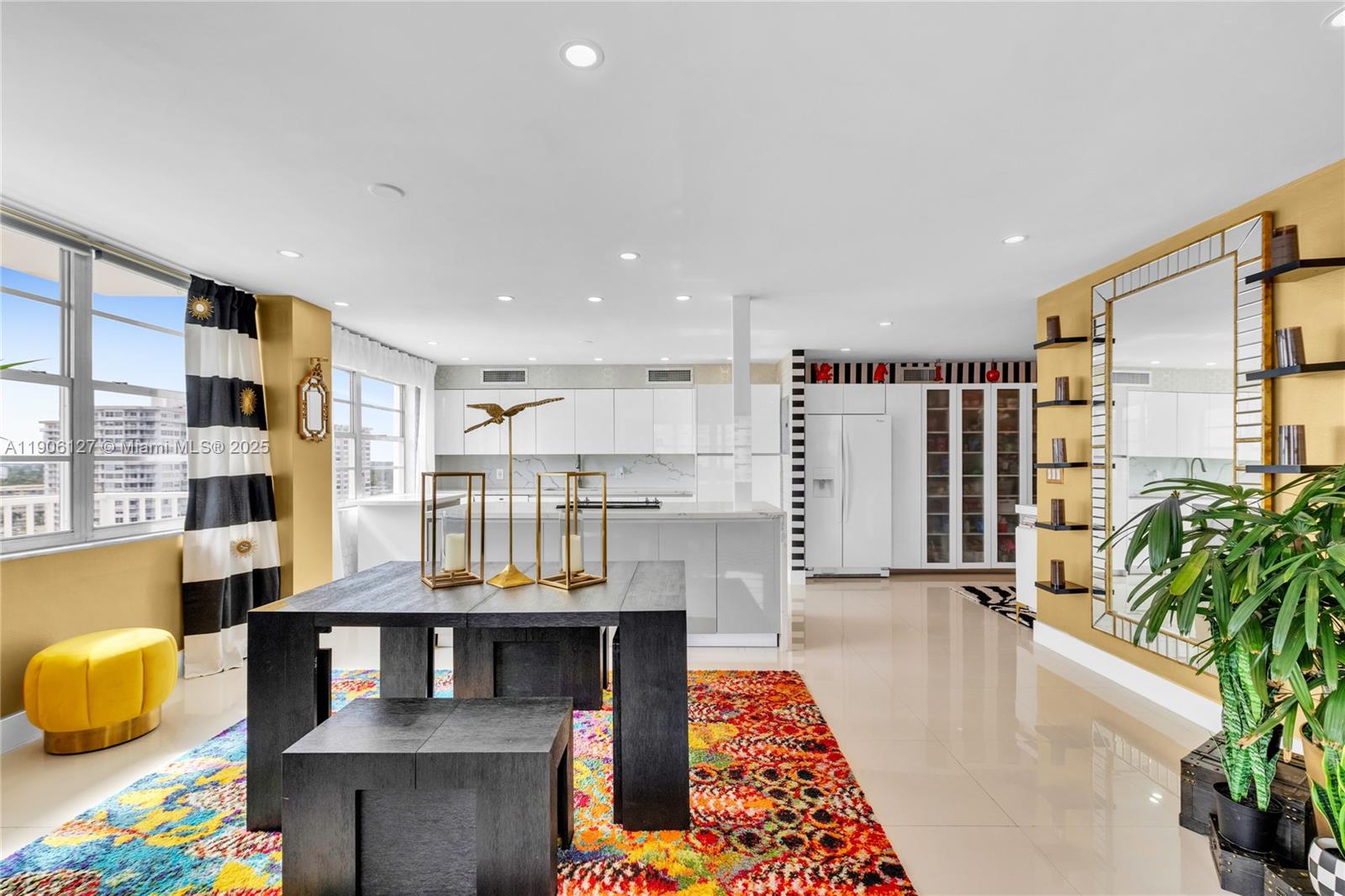 ADMIRALS PORT CONDO WEST - Residential