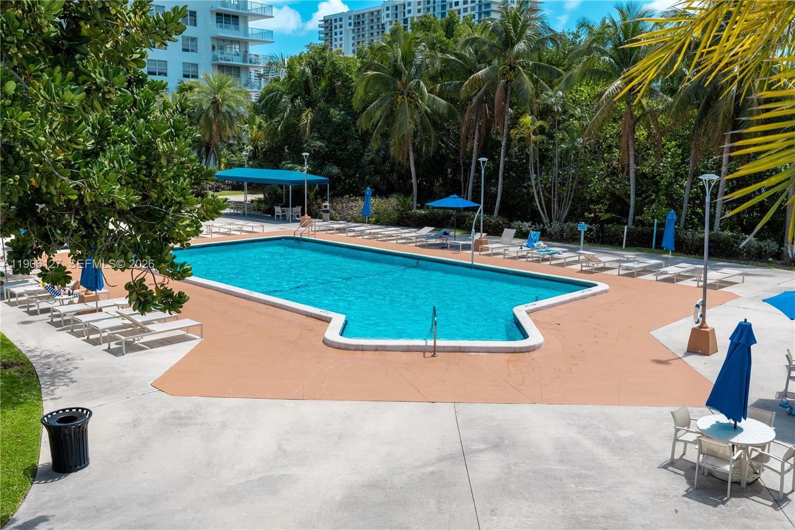 ADMIRALS PORT CONDO WEST - Residential