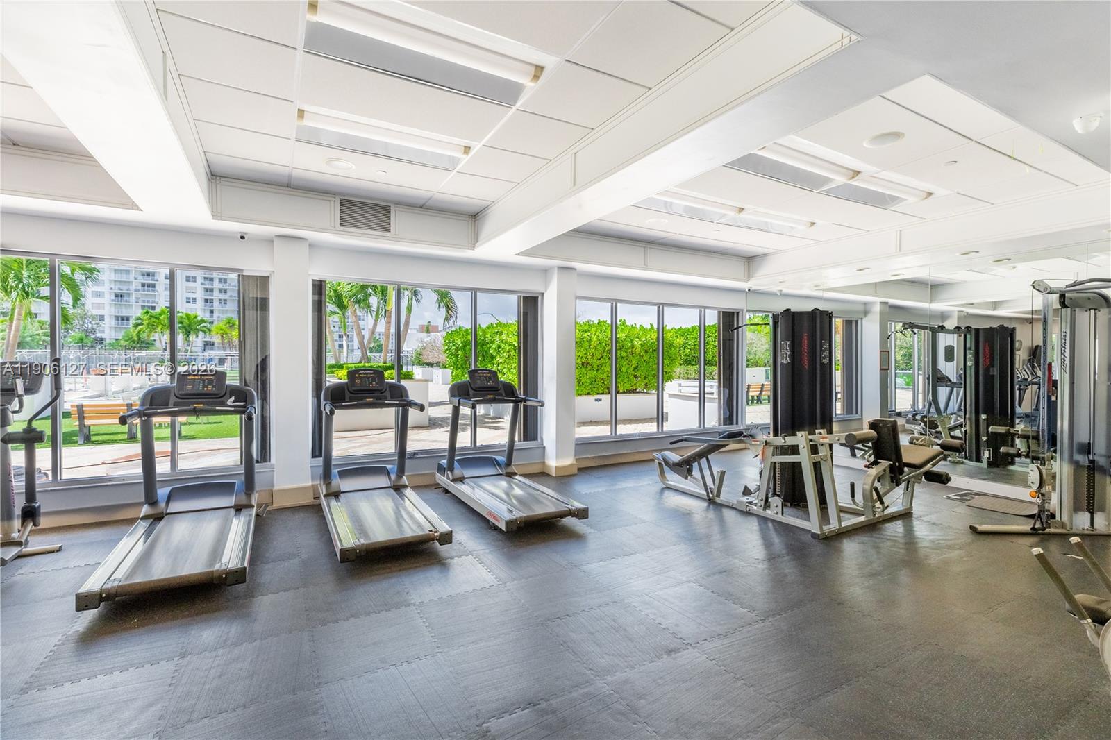ADMIRALS PORT CONDO WEST - Residential