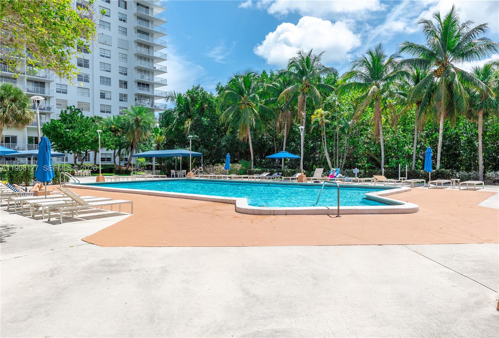 ADMIRALS PORT CONDO WEST - Residential