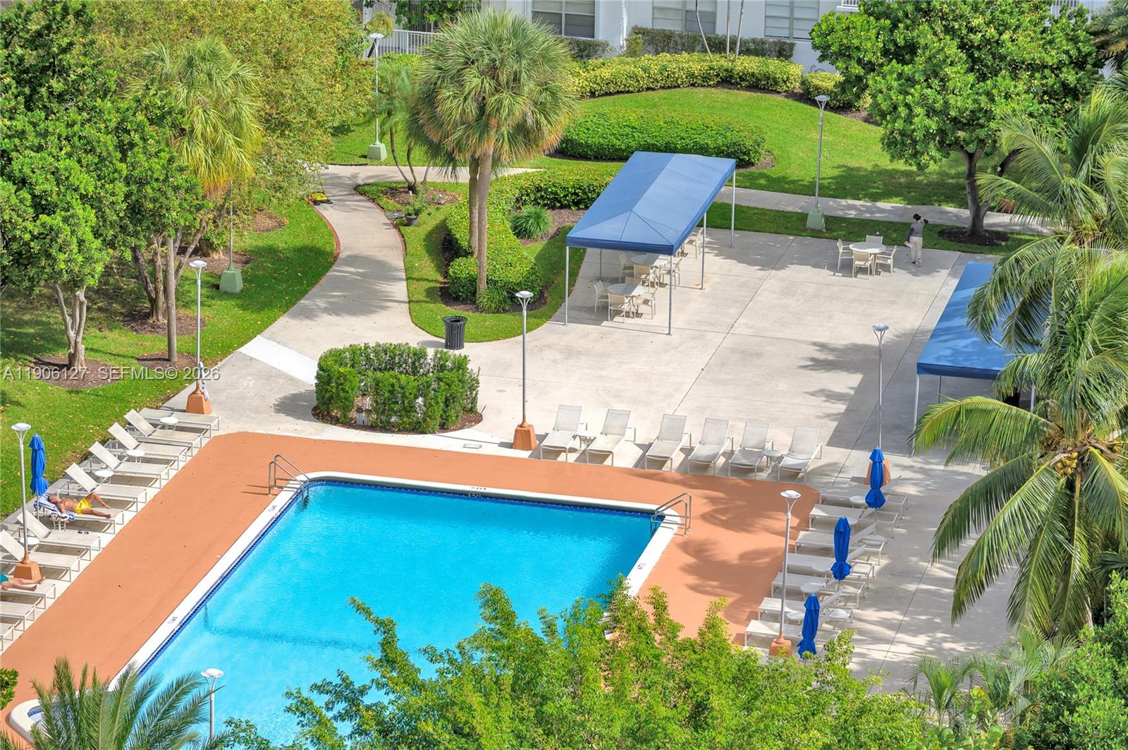 ADMIRALS PORT CONDO WEST - Residential
