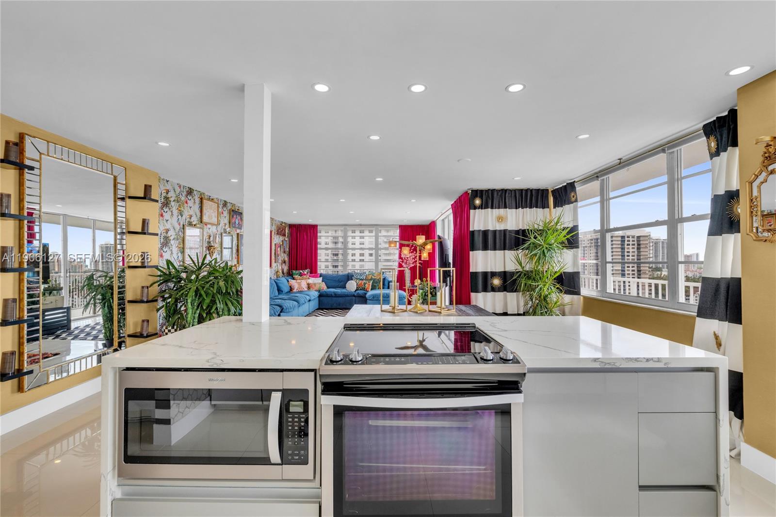 ADMIRALS PORT CONDO WEST - Residential