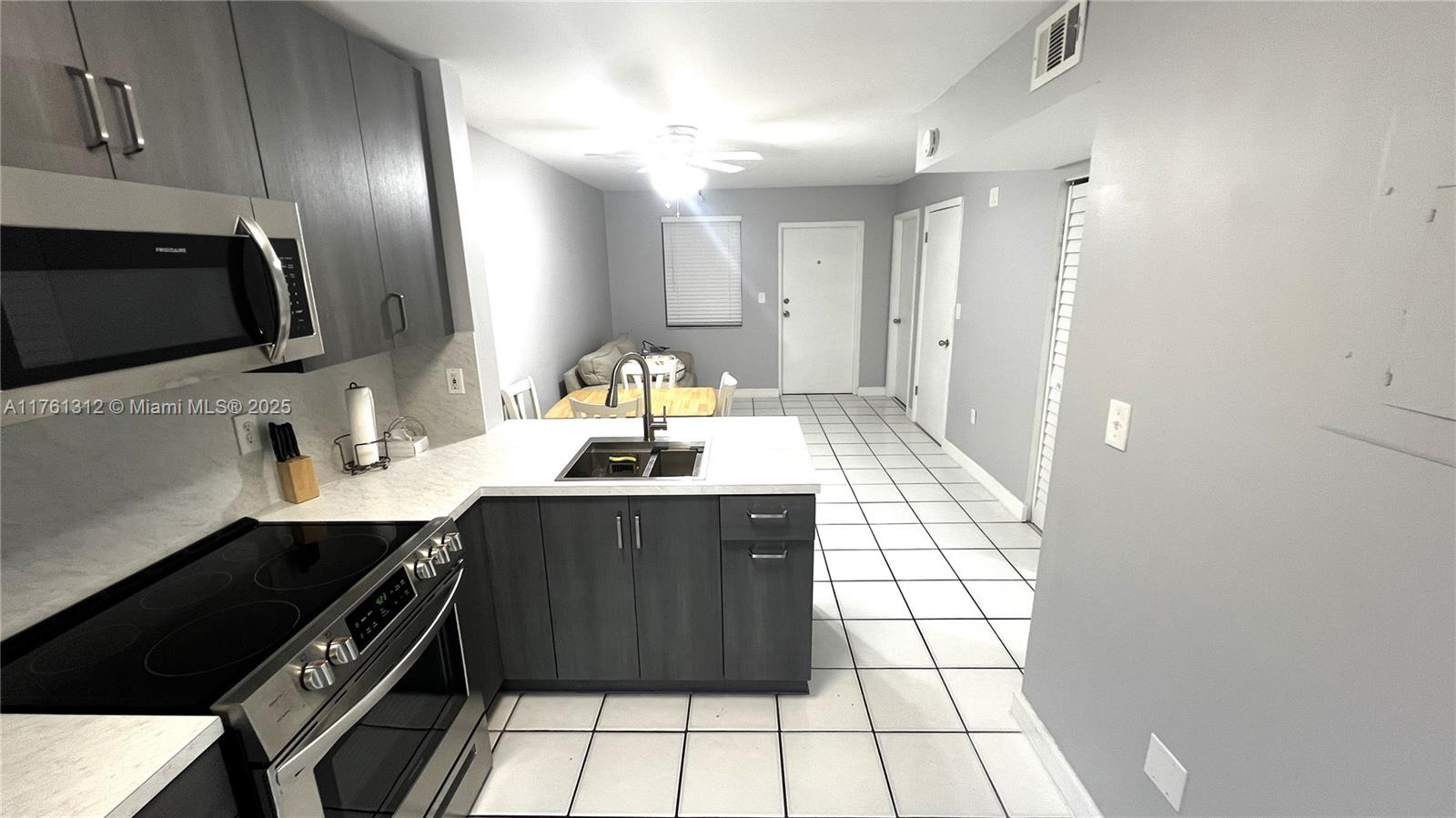 2575 SW 27th Ave 205