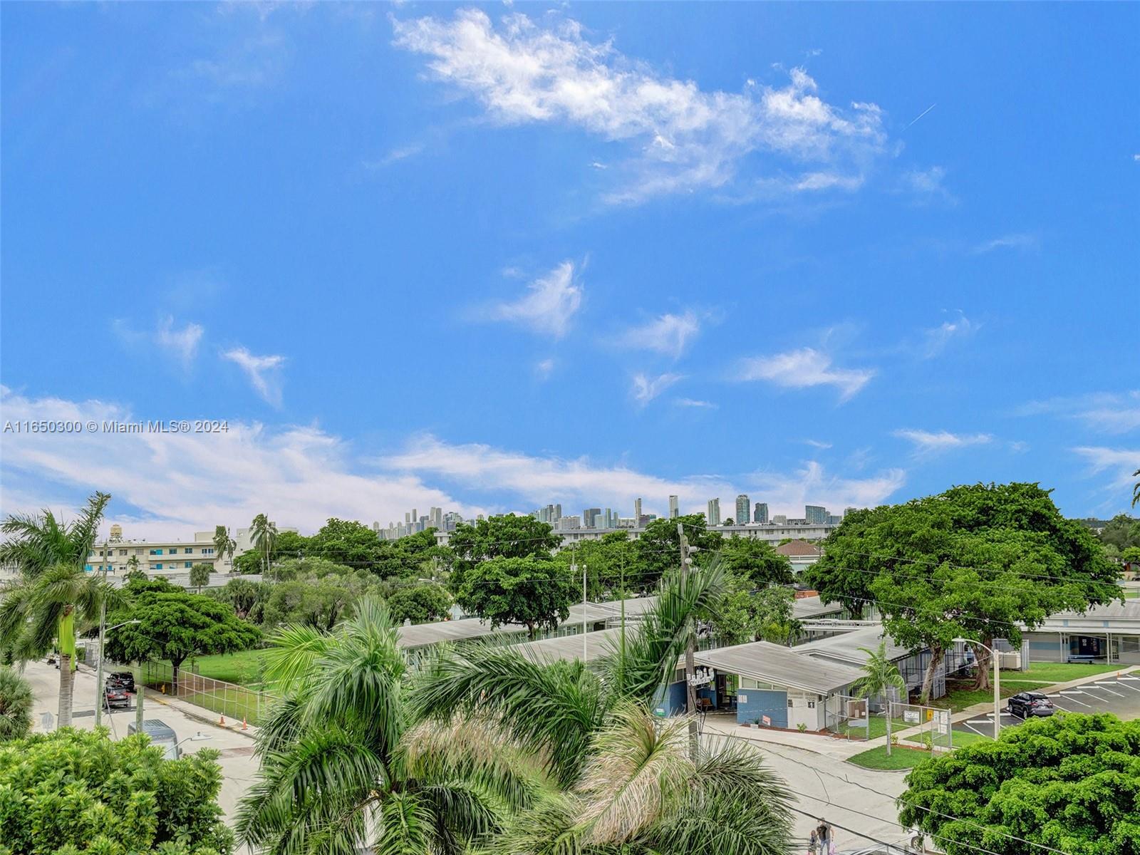 THE GRANDVIEW PALACE COND - Residential