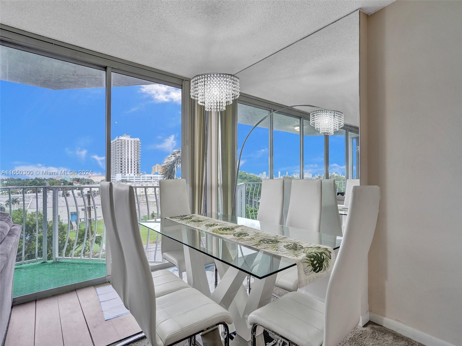 THE GRANDVIEW PALACE COND - Residential