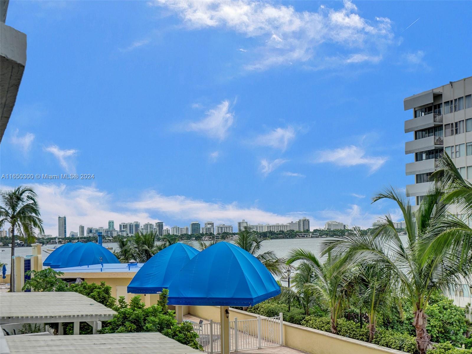 THE GRANDVIEW PALACE COND - Residential