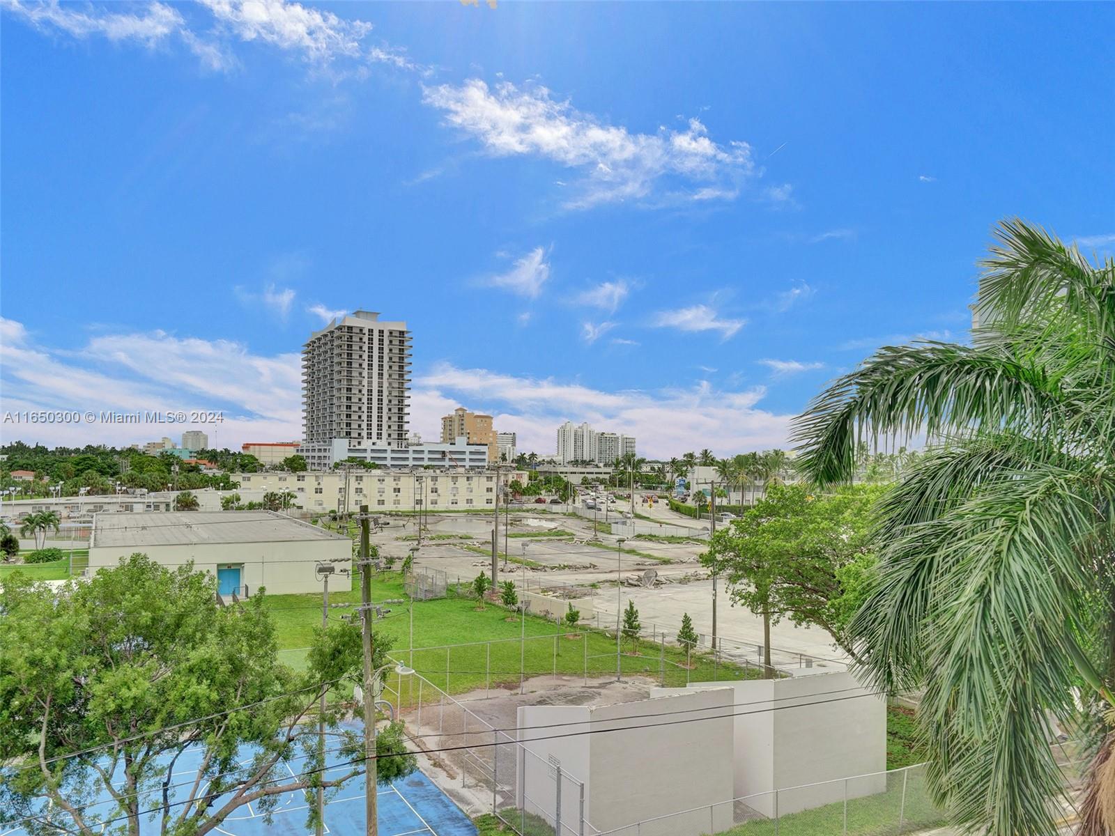 THE GRANDVIEW PALACE COND - Residential