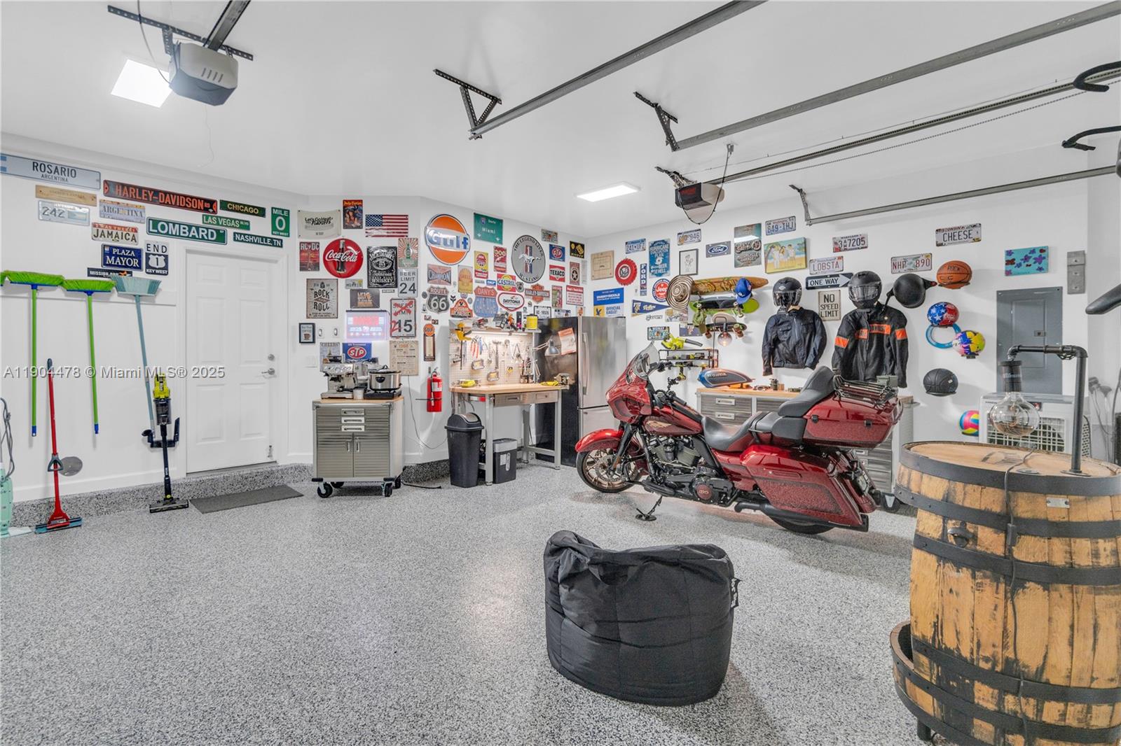 DORAL CAY - Residential