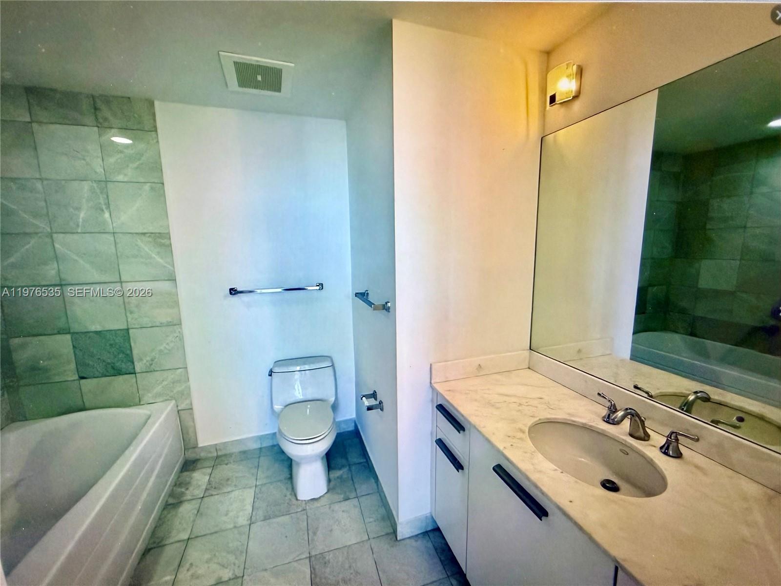 1060 BRICKELL CONDO - Residential Lease