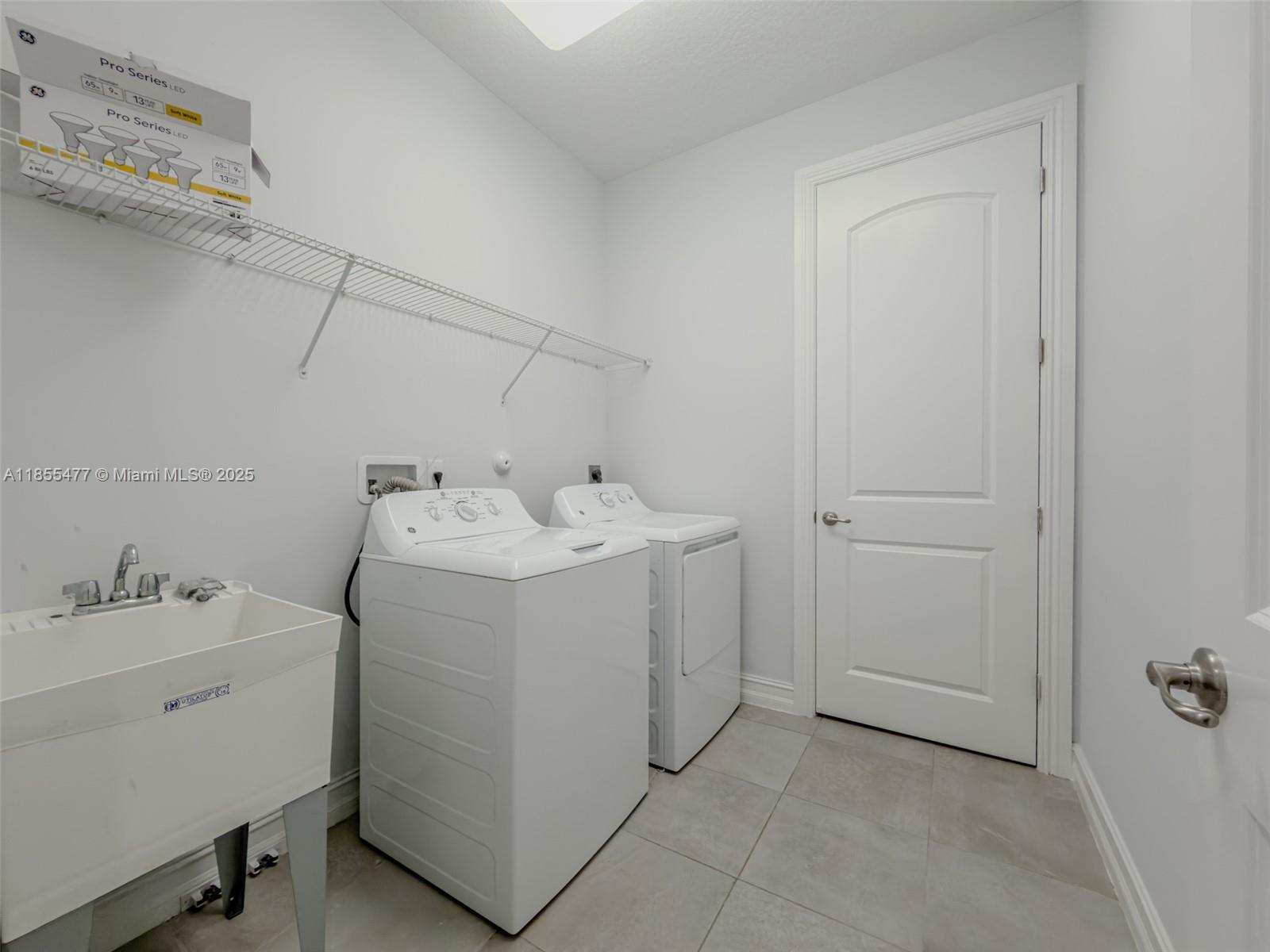 PARK CENTRAL AT CYPRESS K - Residential