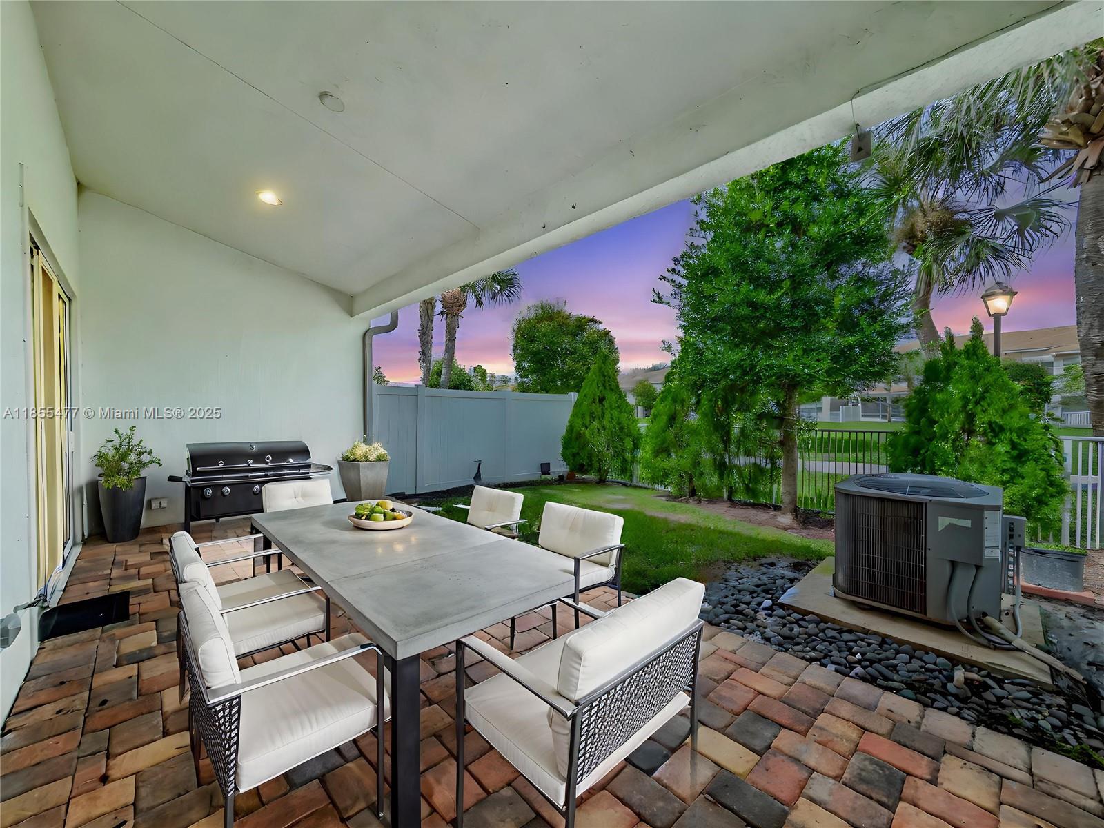 PARK CENTRAL AT CYPRESS K - Residential