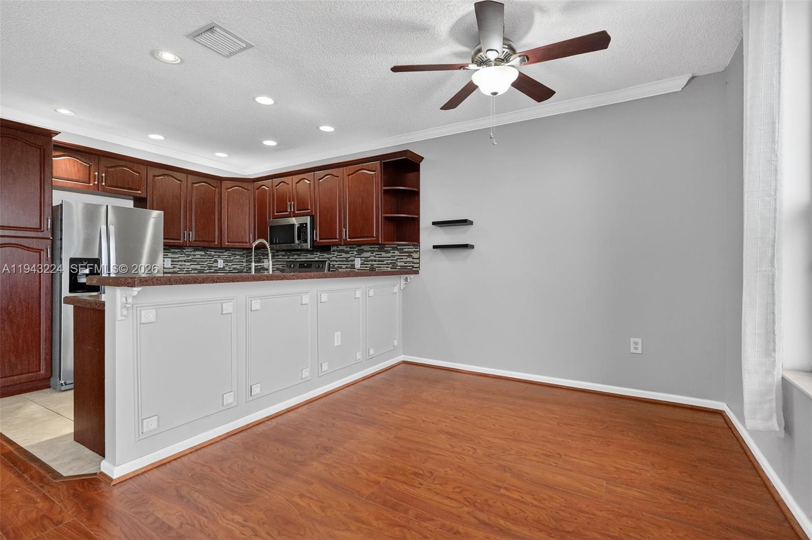 RIVIERA ISLES IV - Residential