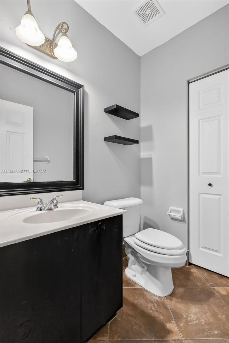 RIVIERA ISLES IV - Residential