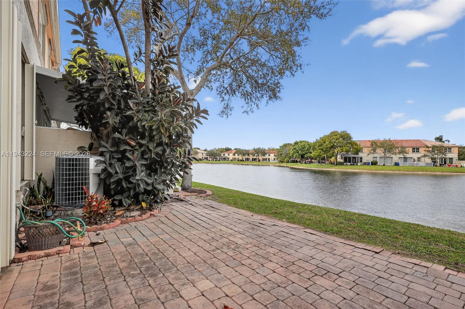 RIVIERA ISLES IV - Residential