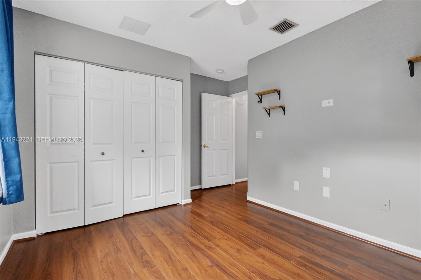 RIVIERA ISLES IV - Residential