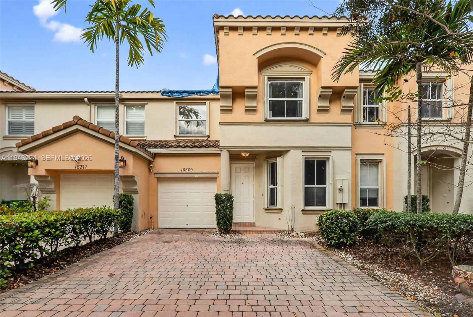 RIVIERA ISLES IV - Residential