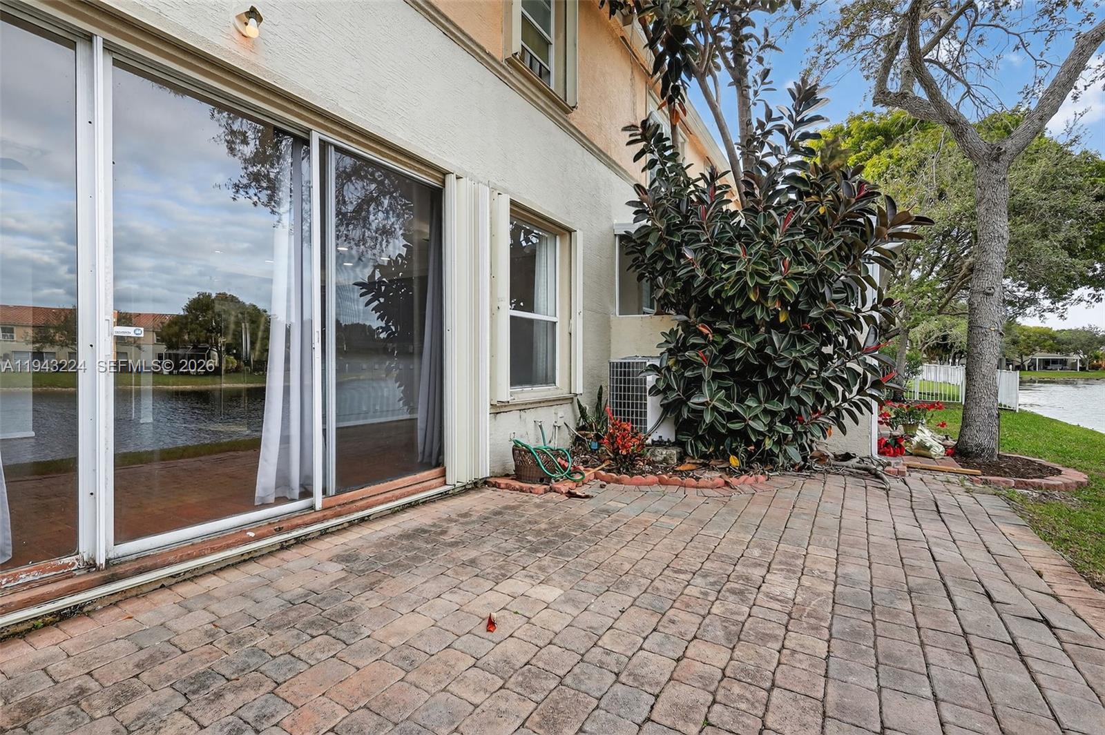 RIVIERA ISLES IV - Residential