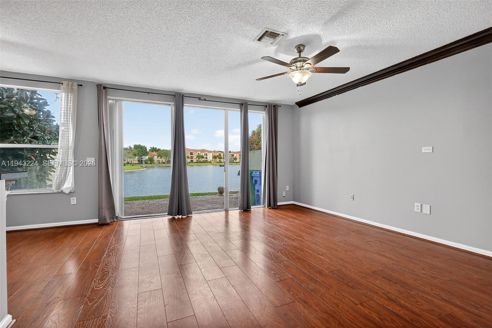 RIVIERA ISLES IV - Residential