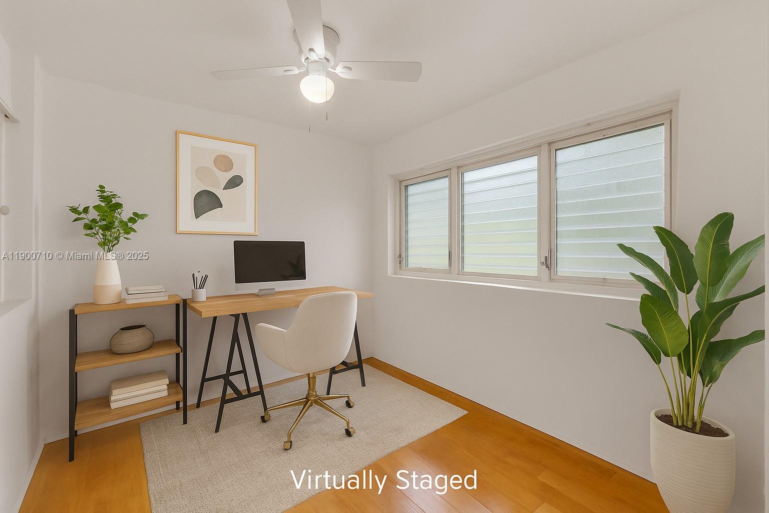 LA PALOMA - Residential Lease