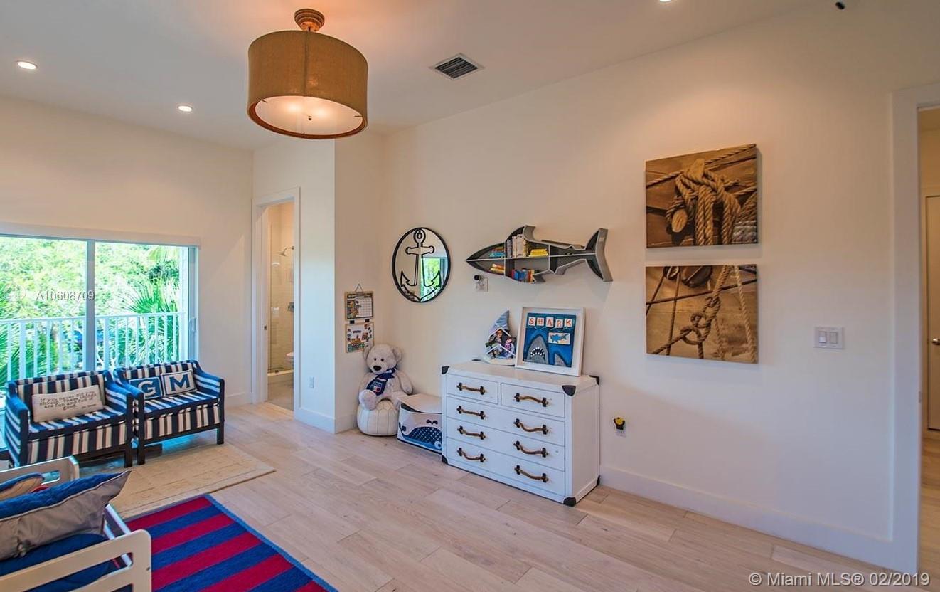 OCEAN VIEW HEIGHTS - Residential Lease