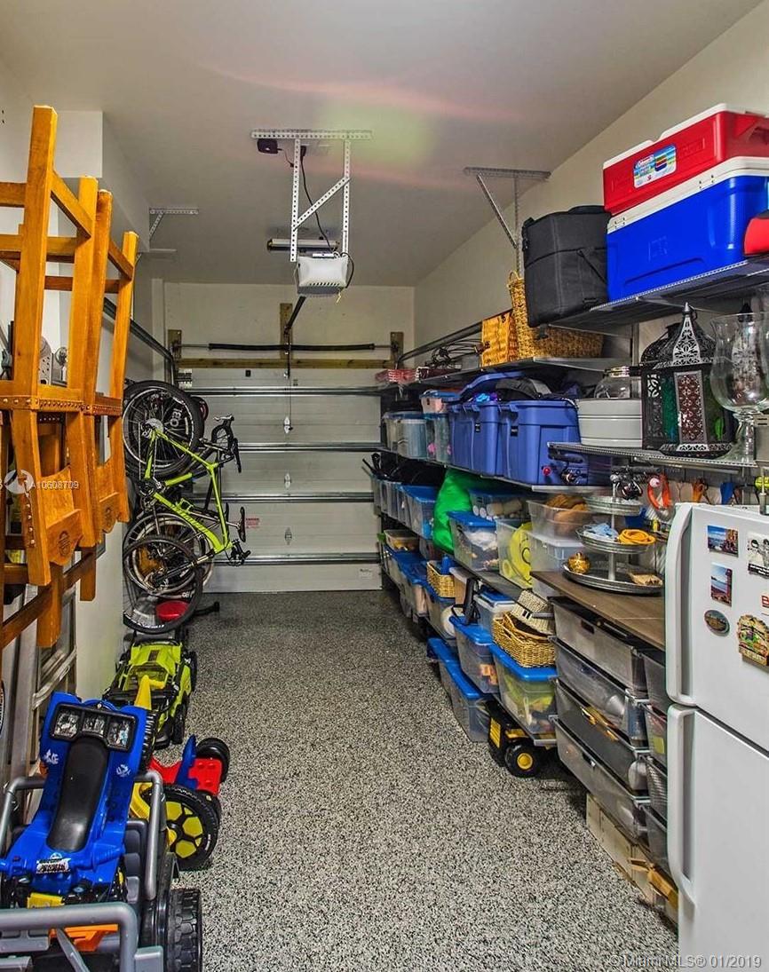 OCEAN VIEW HEIGHTS - Residential Lease