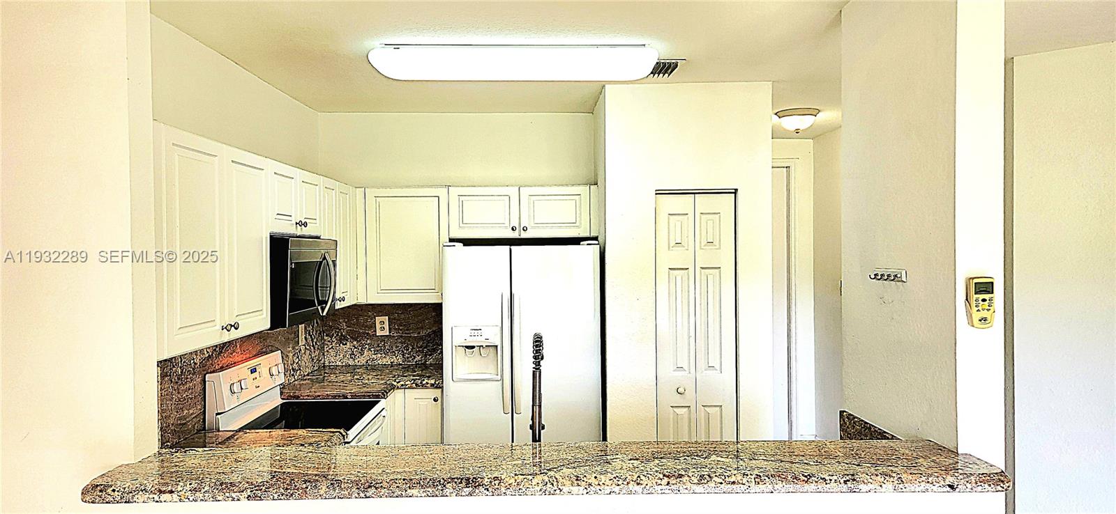 VILLAS AT CARMEL CONDO NO - Residential Lease