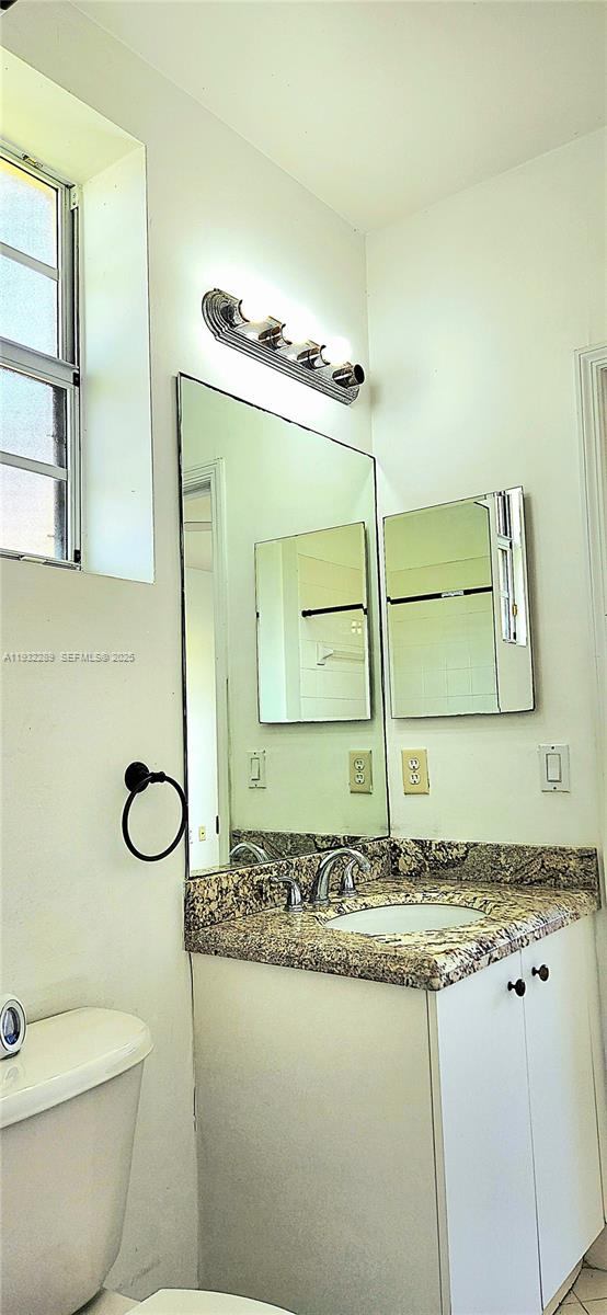 VILLAS AT CARMEL CONDO NO - Residential Lease