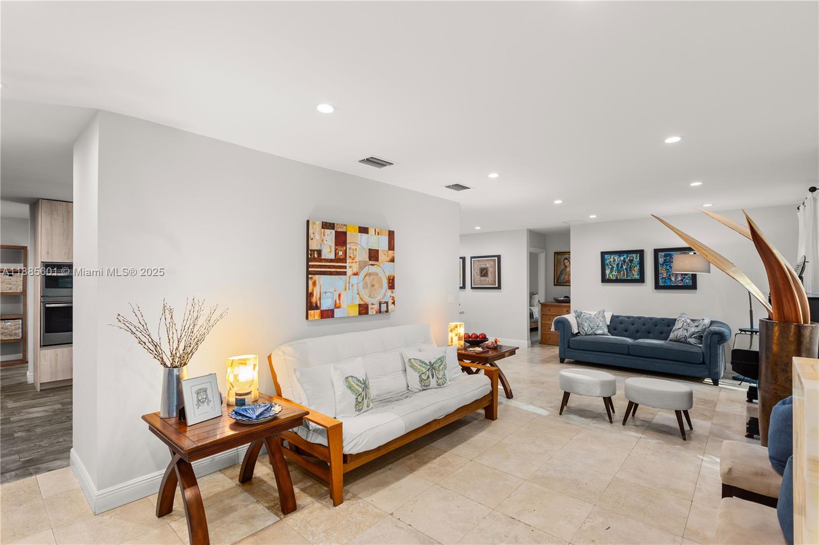 CORAL GABLES RIVIERA SEC - Residential