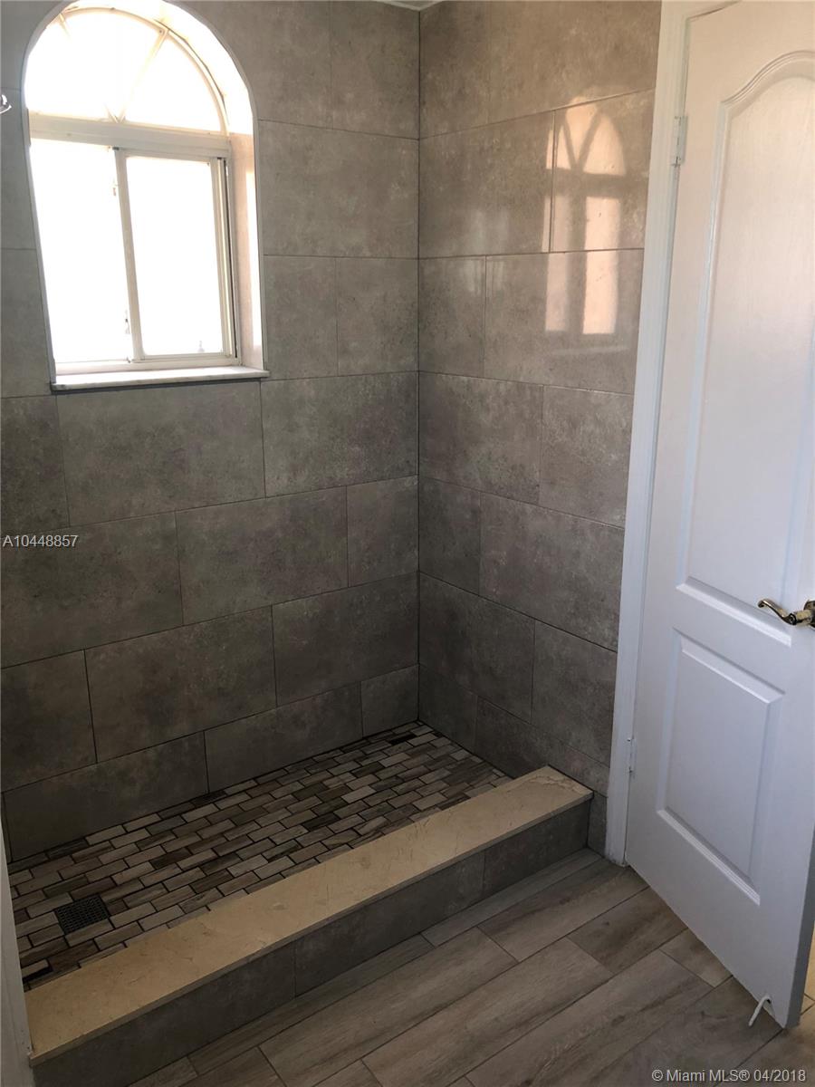 LUZ DE ANDALUCIA CONDO - Residential Lease