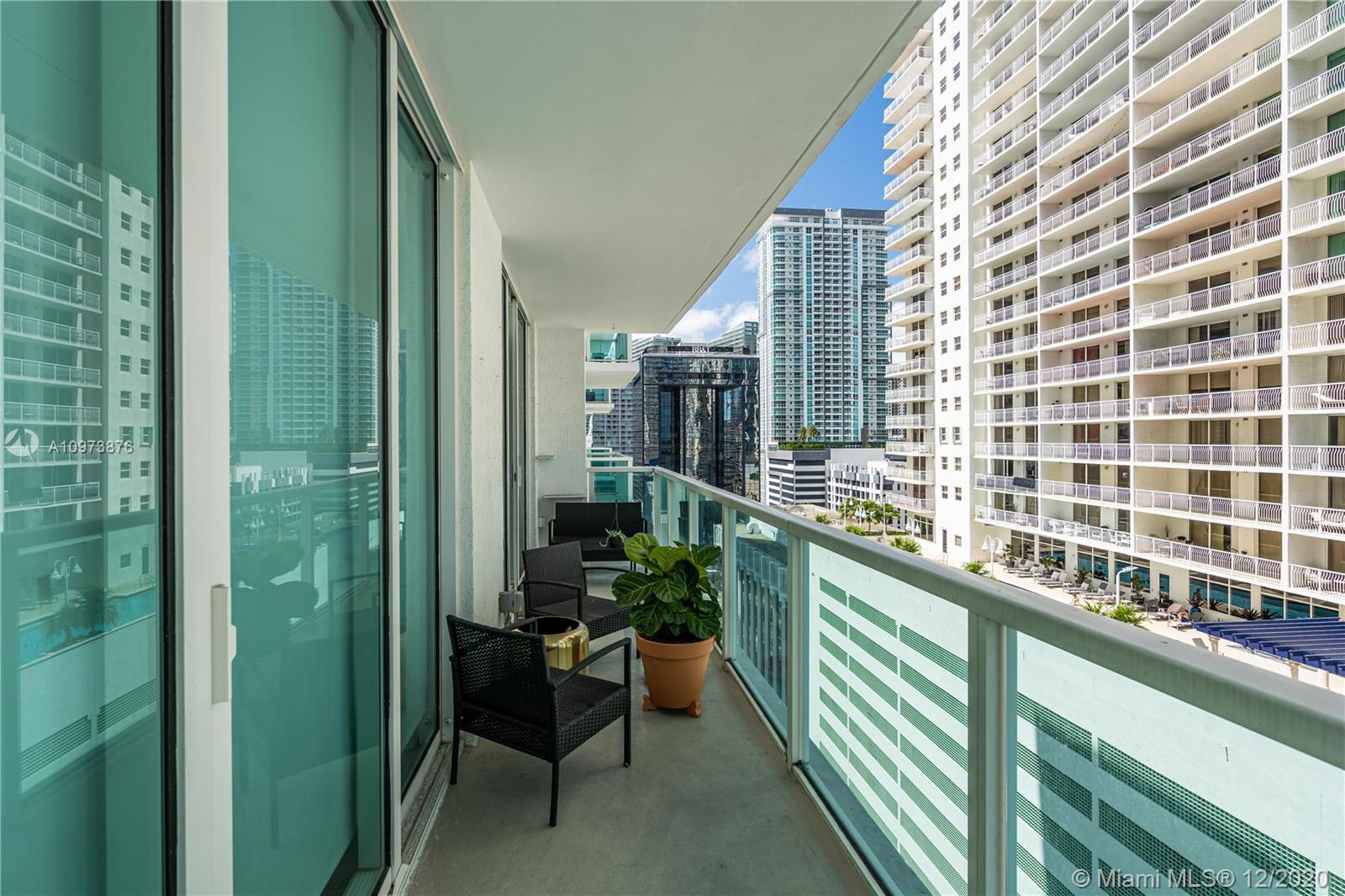 SOLARIS AT BRICKELL BAY C - Residential
