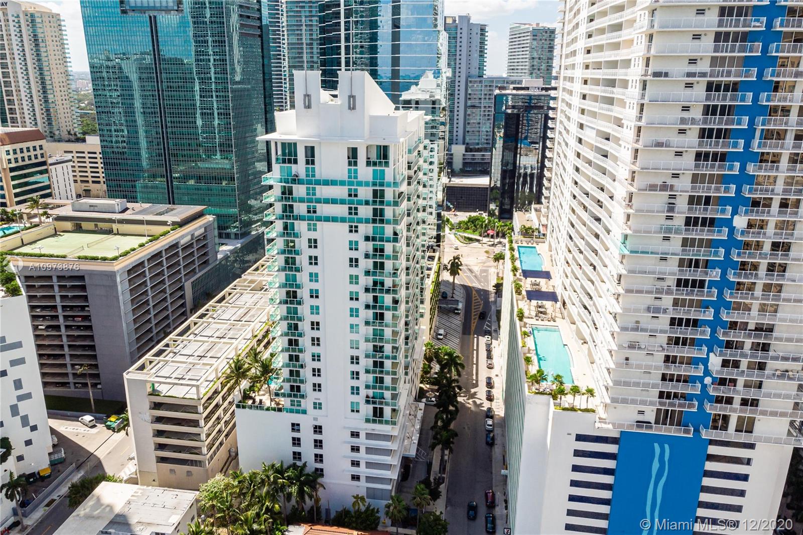 SOLARIS AT BRICKELL BAY C - Residential