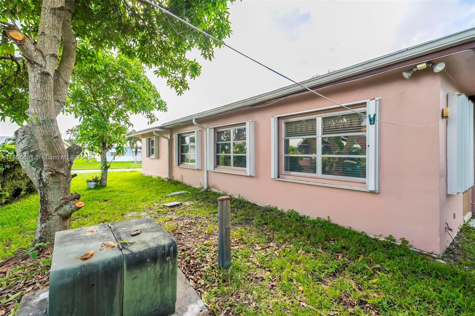 MAINLANDS OF TAMARAC LAKE - Residential