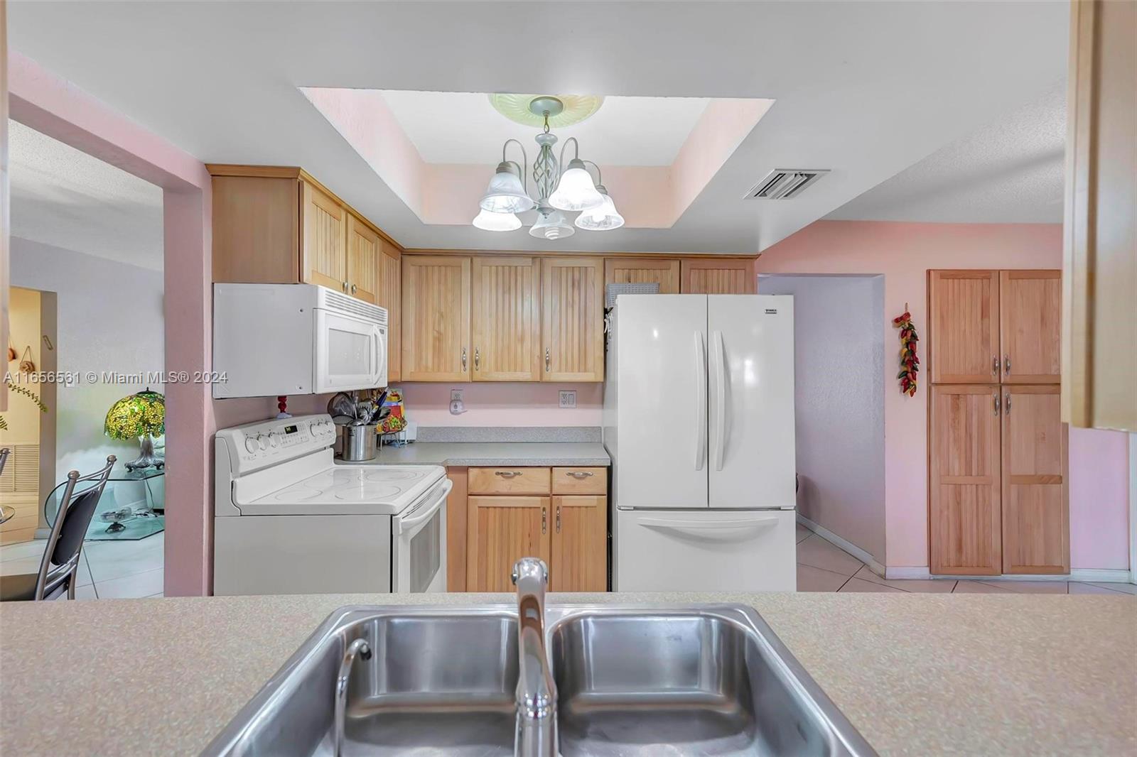 MAINLANDS OF TAMARAC LAKE - Residential