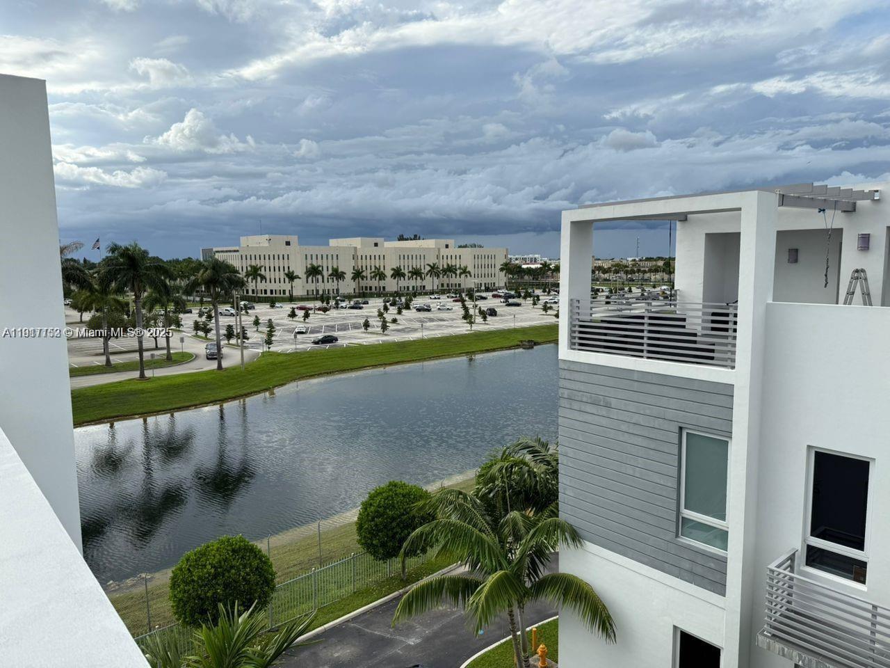 CONTEMPO TOWNHOMES - Residential