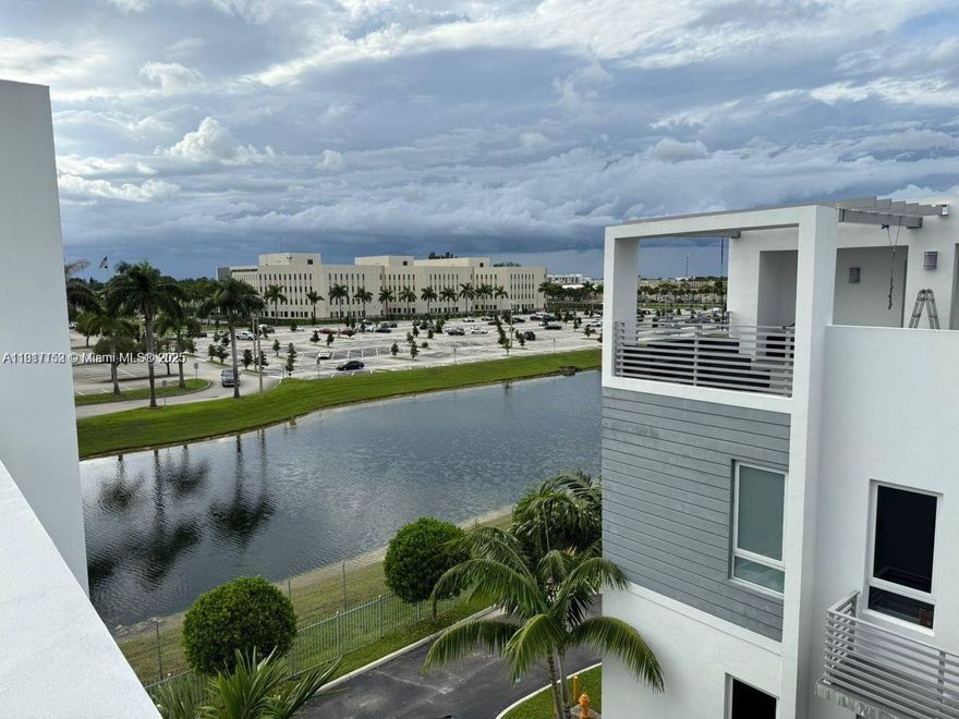 Luxury Contemporary Townhome and Gated Community in the City Doral (Contempo Townhouse) 4 Bedrooms 3 1/2 Bath, Rooftop Terrace with Summer Kitchen, Unit 3 Story. Near southern Command and Doral Central Park