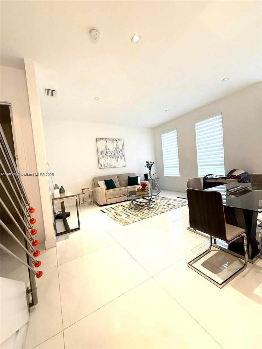 CONTEMPO TOWNHOMES - Residential