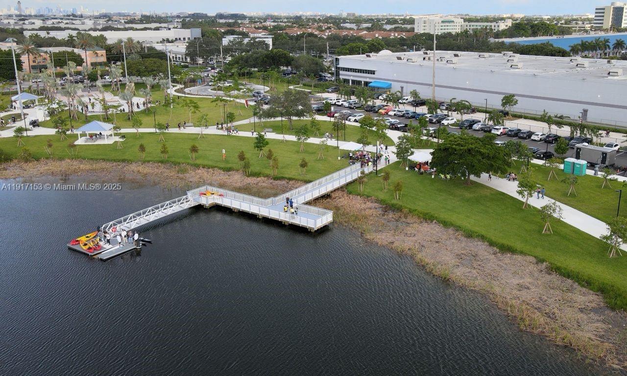 CONTEMPO TOWNHOMES - Residential