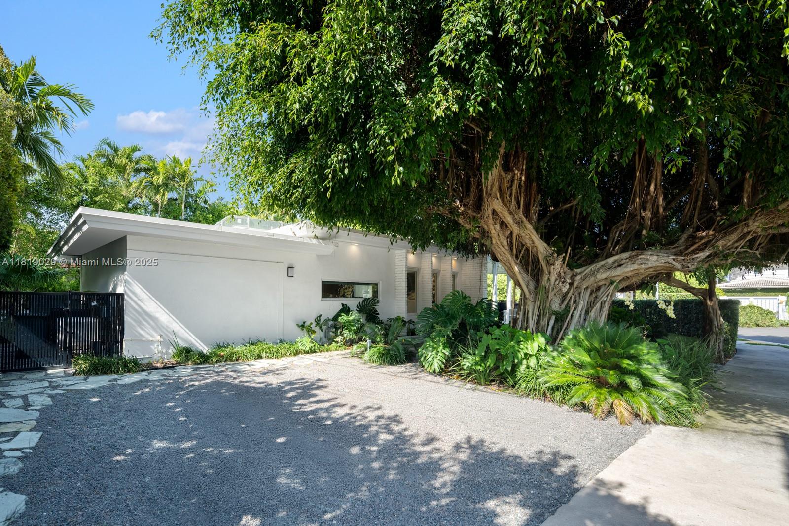 DI LIDO ISLAND - Residential