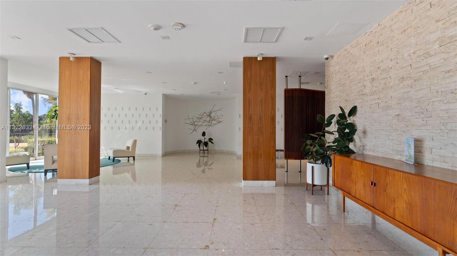 BLAIR HOUSE CONDO - WEST - Residential