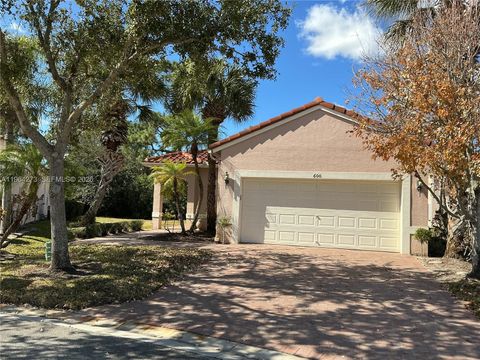 600 NW Treves Ct Port St Lucie FL 34986