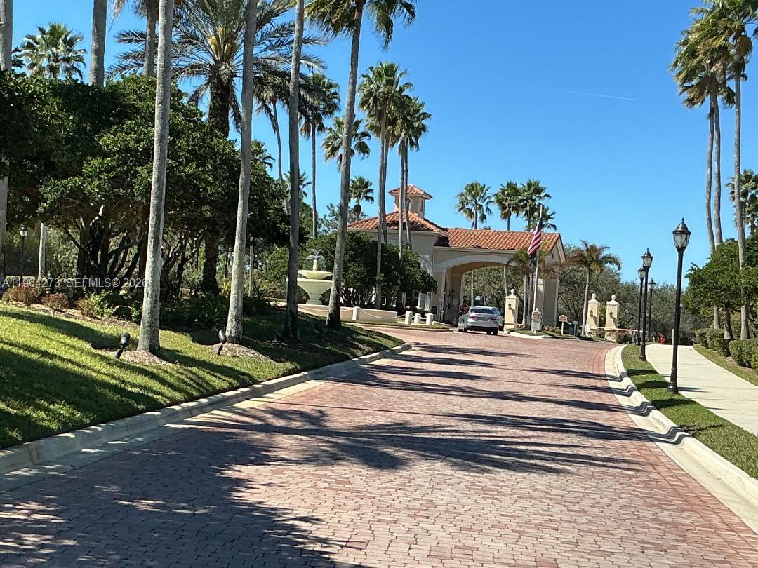 CASCADES AT ST LUCIE WEST - Residential